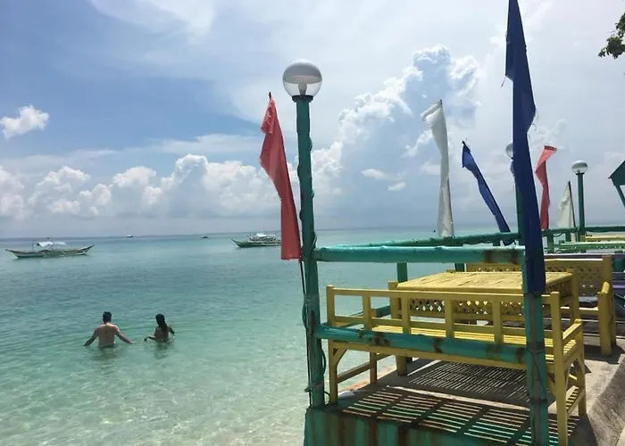 Island Rock Hotel Pooc